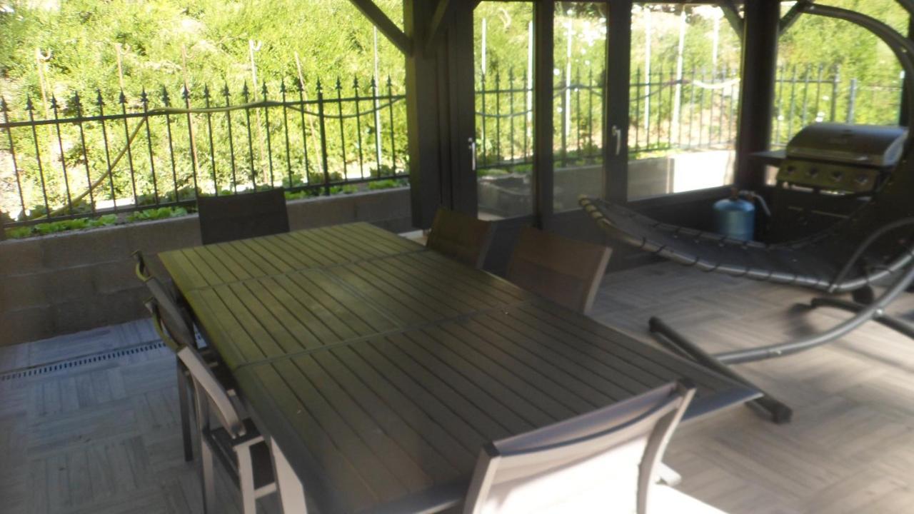 Siros Apartment Iron Екстериор снимка