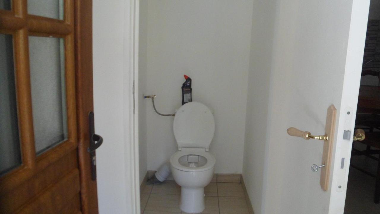 Siros Apartment Iron Екстериор снимка