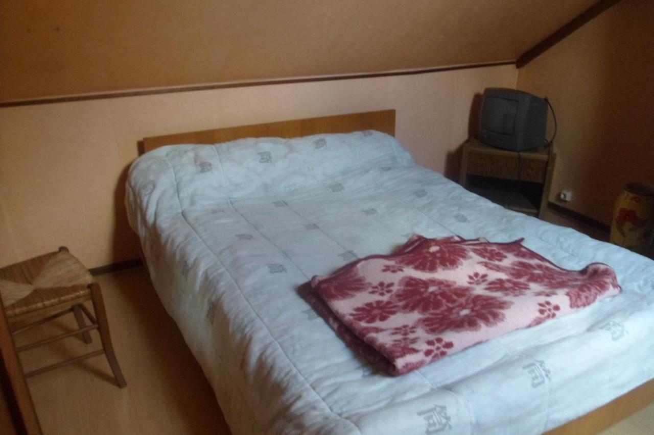 Siros Apartment Iron Екстериор снимка
