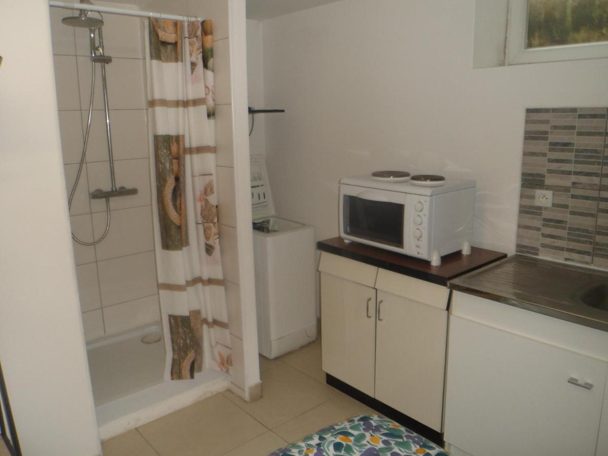 Siros Apartment Iron Екстериор снимка
